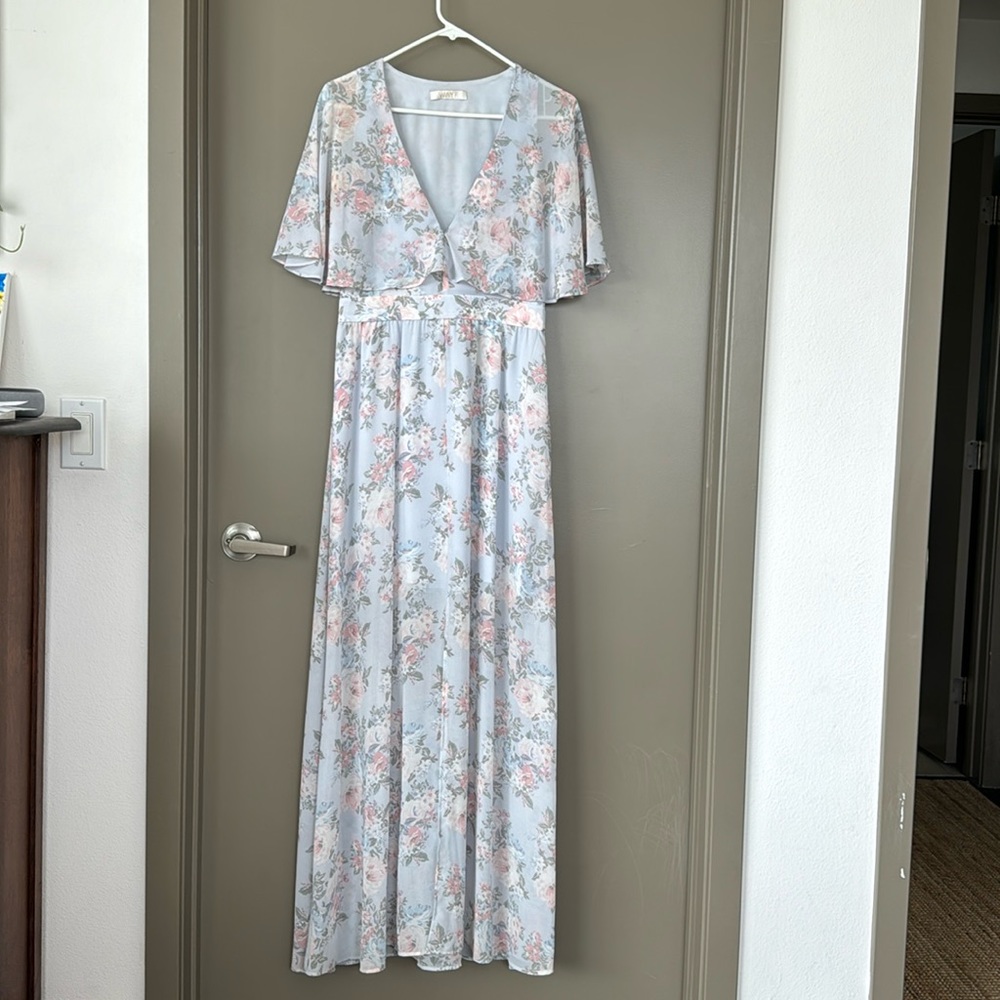 WAYF maxi dress. Light blue, floral print